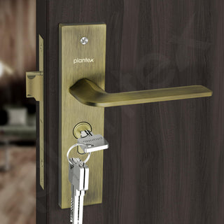 Plantex Heavy-Duty Door Lock Set - Main Door Lock Handle Set/ 6-Lever Lock Mechanism with 3 Years of Warranty/Mortise Lock with 3 Keys, Brass Lockbody & Cylinder (8105 -Brass Antique)